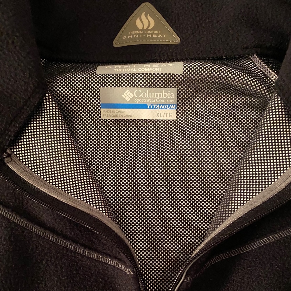 Columbia Quarter Zip Up